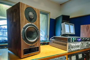 Twenty5.21 предстали перед судом профи в Metropolis Studios
